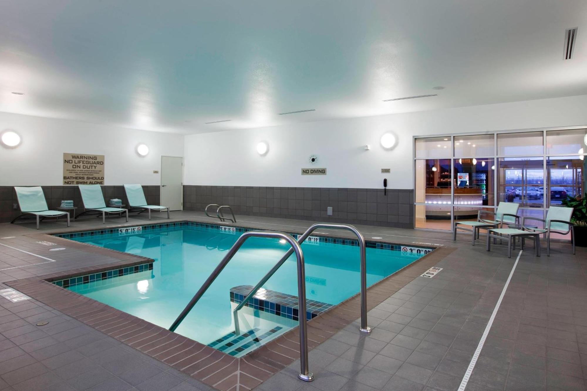 Springhill Suites By Marriott Salt Lake City Airport Exterior foto
