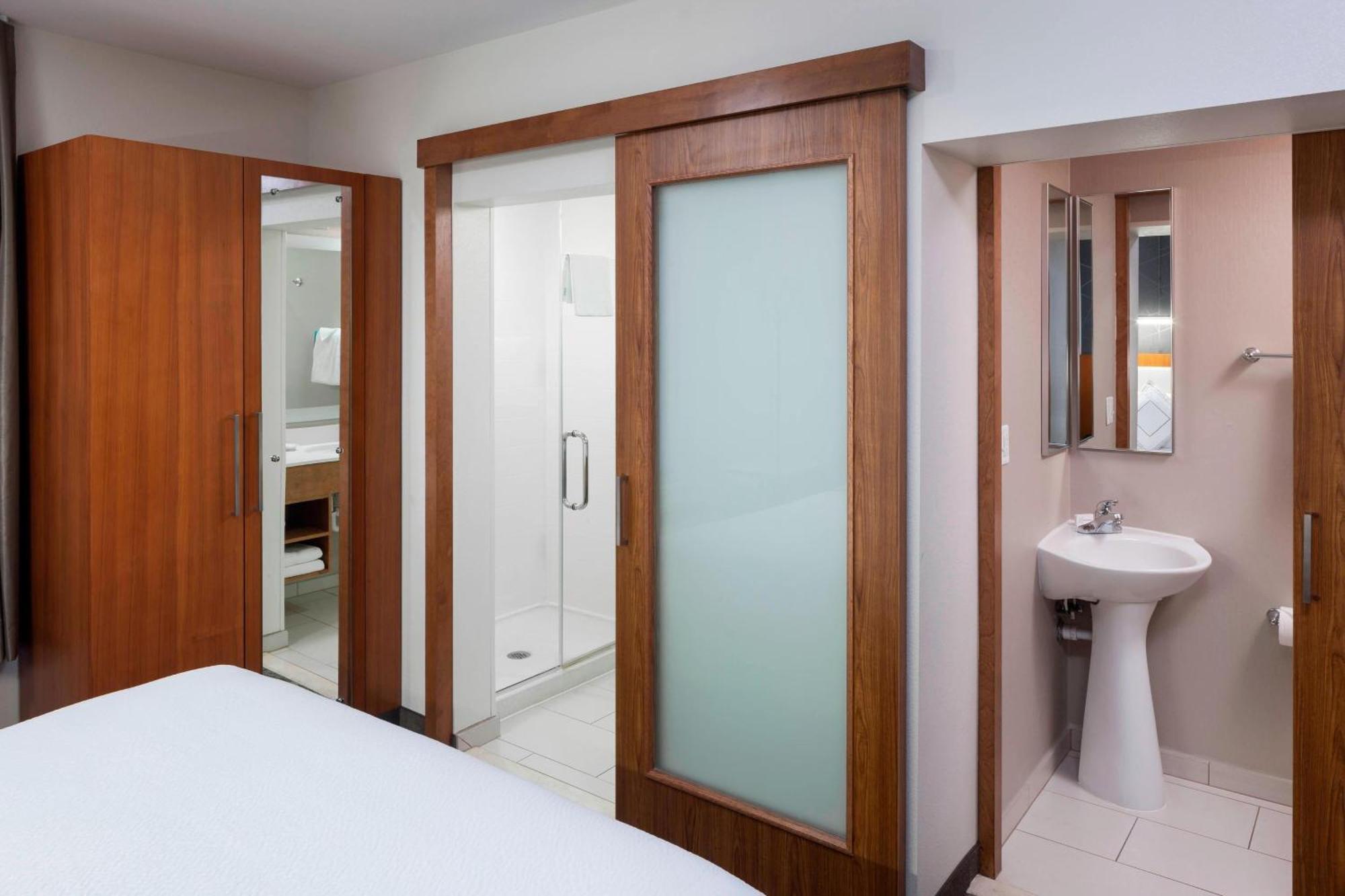 Springhill Suites By Marriott Salt Lake City Airport Exterior foto
